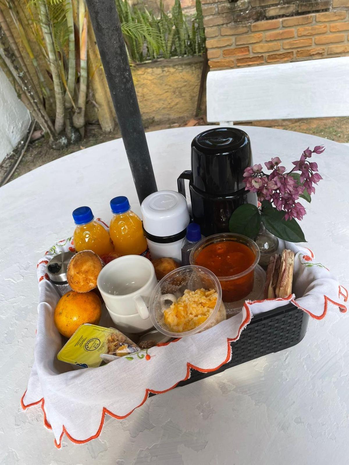 Pouzada Bom Clima - Servimos Cestas De Cafe Da Manha - Melhor Custo Beneficio Em Gravata Eksteriør billede