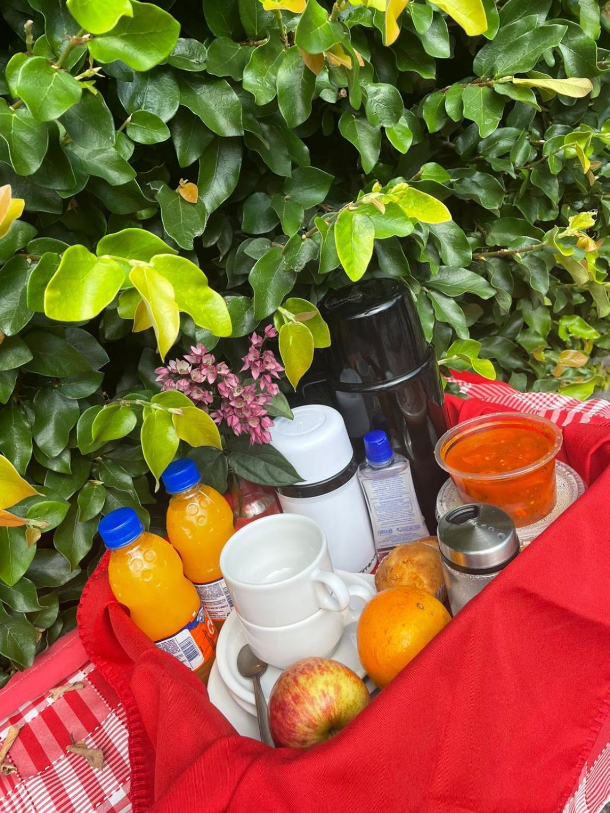 Pouzada Bom Clima - Servimos Cestas De Cafe Da Manha - Melhor Custo Beneficio Em Gravata Eksteriør billede