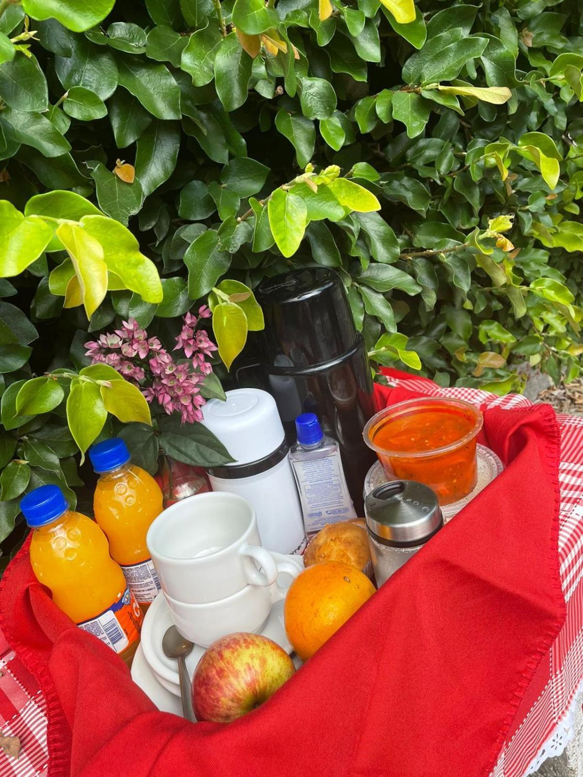 Pouzada Bom Clima - Servimos Cestas De Cafe Da Manha - Melhor Custo Beneficio Em Gravata Eksteriør billede