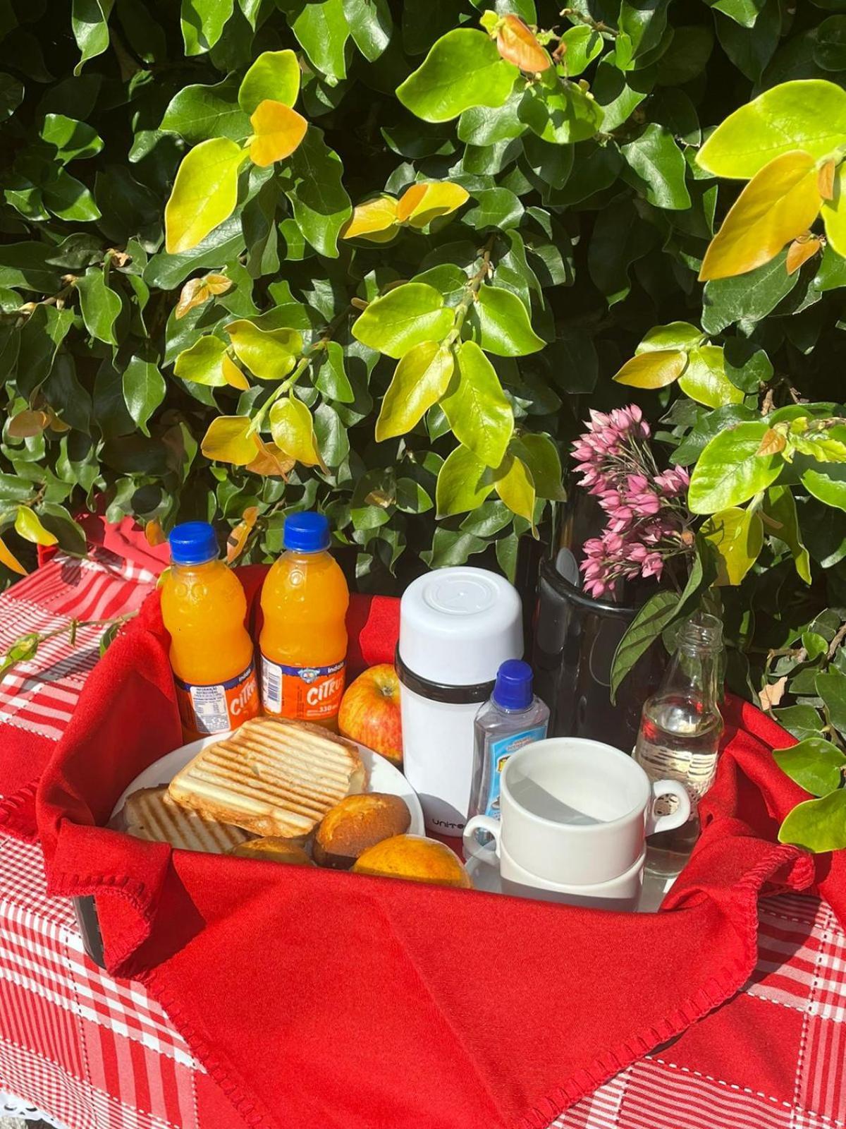 Pouzada Bom Clima - Servimos Cestas De Cafe Da Manha - Melhor Custo Beneficio Em Gravata Eksteriør billede